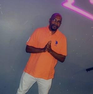 Meet your Posher, Antonio